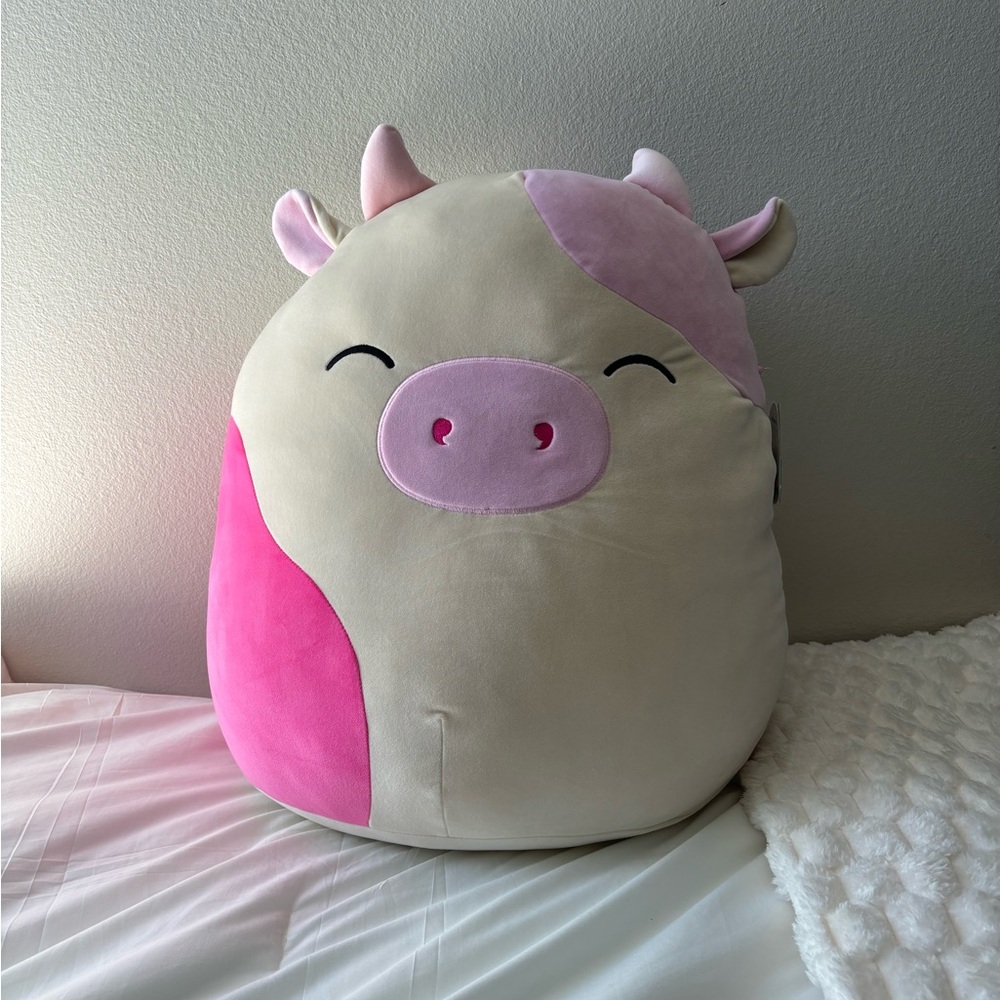 BRAND NEW 20 inch Squishmallow Caedyn the Cow